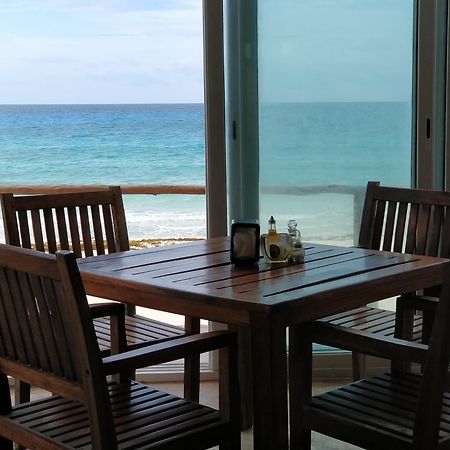 Ocean Front Suite, Balcony, Kitchen. Cancún Exteriör bild