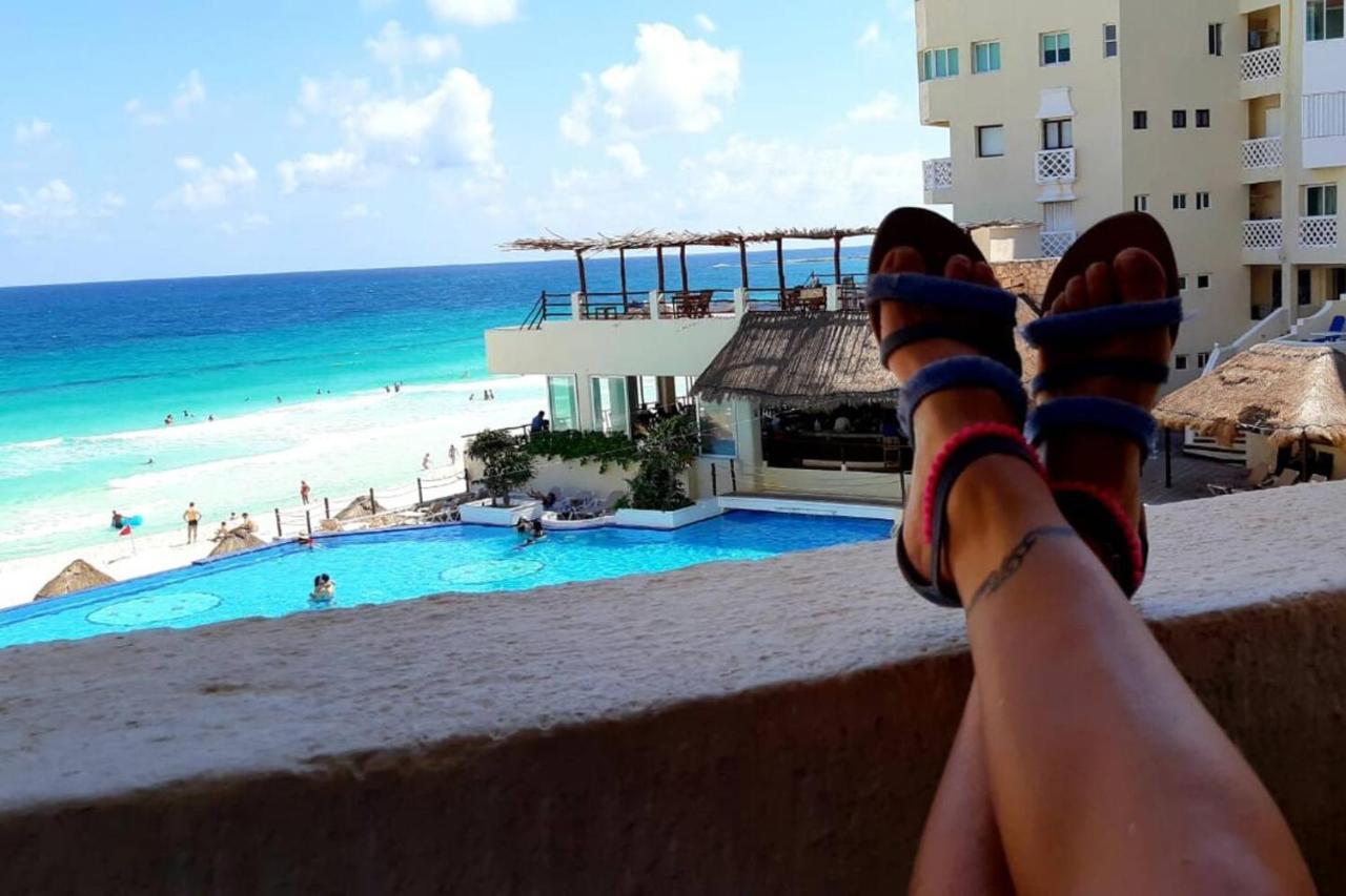 Ocean Front Suite, Balcony, Kitchen. Cancún Exteriör bild